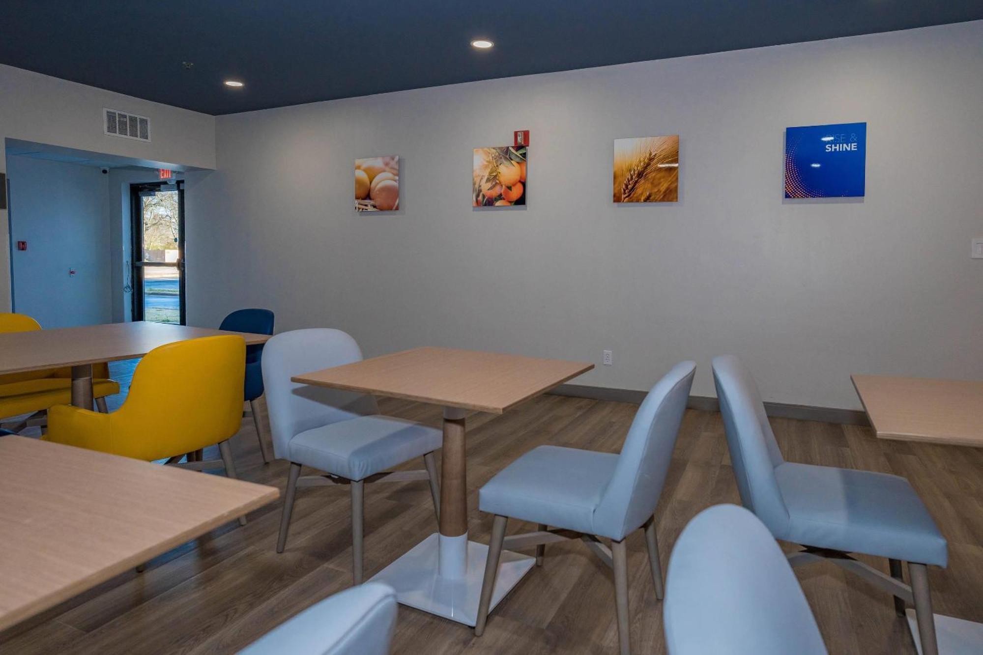 Comfort Inn & Suites River City Decatur Luaran gambar